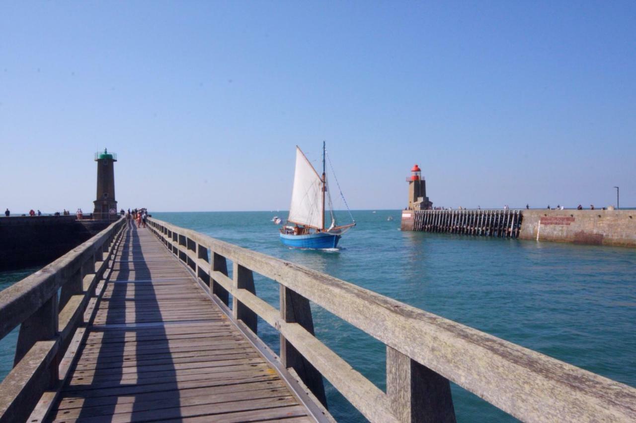 Le Léana Cardi  Fécamp Bord de mer Exterior foto